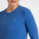 camiseta-solo-com-protecao-solar-ion-uv50-manga-longa-para-o-dia-a-dia-feminina-azul-delft-costas-pe-na-trilha-3