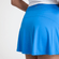 shorts-solo-saia-agility-active-feminina-azul-para-corridas-perfil-pe-na-trilha-3