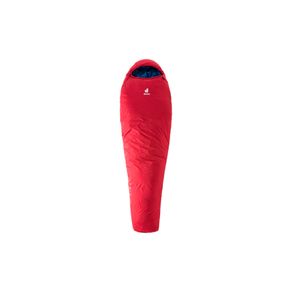 saco-dormir-deuter-orbit-5-new-vermelho-pe-na-trilha-1