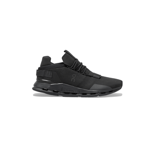 tenis-on-running-cloudnova-masculino-black-eclipse-preto-para-corrida-caminhada-perfil-pe-na-trilha-1